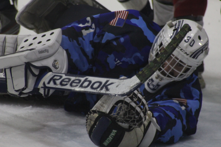 USU hockey hosts military night