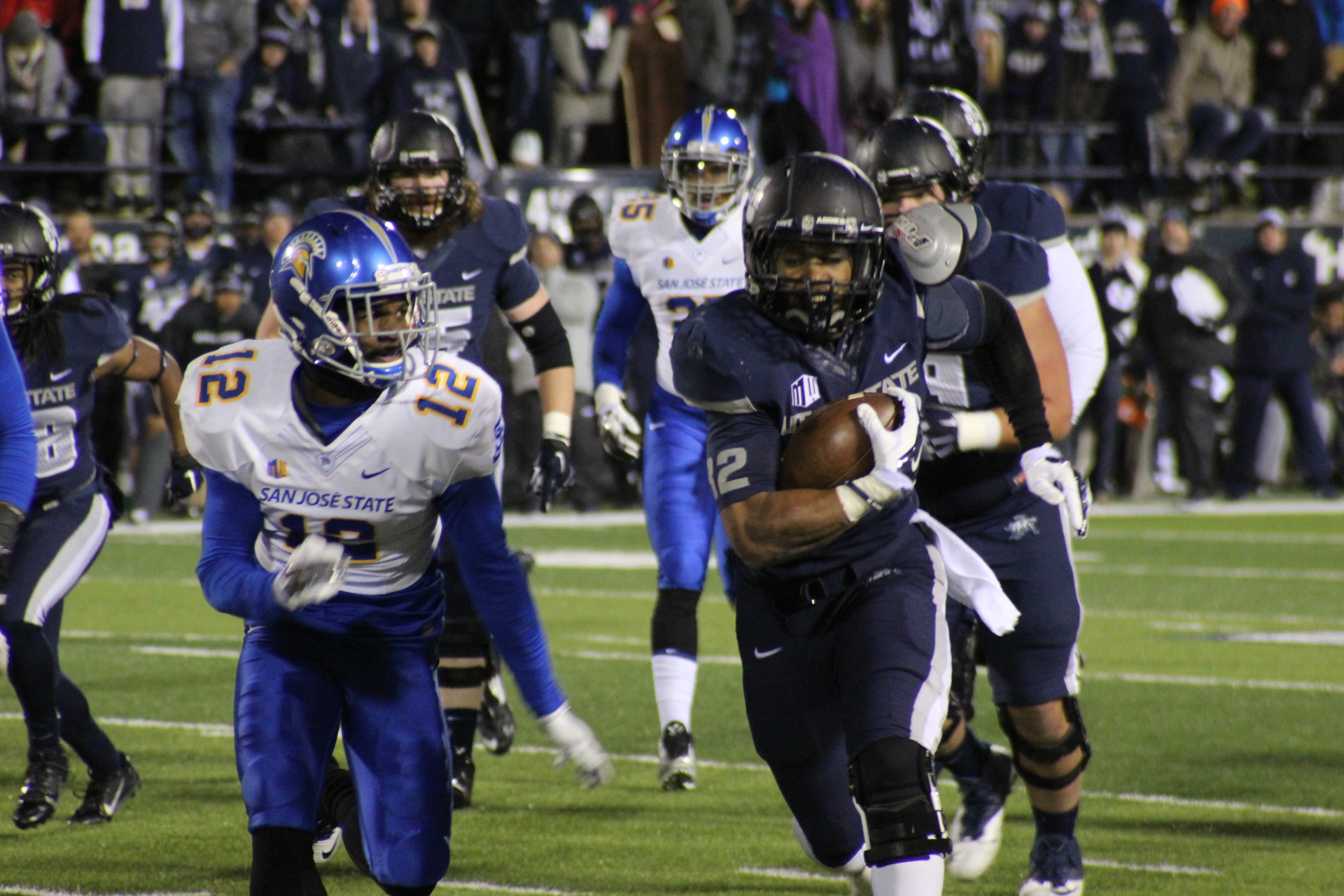 Myers, Natson run away with win