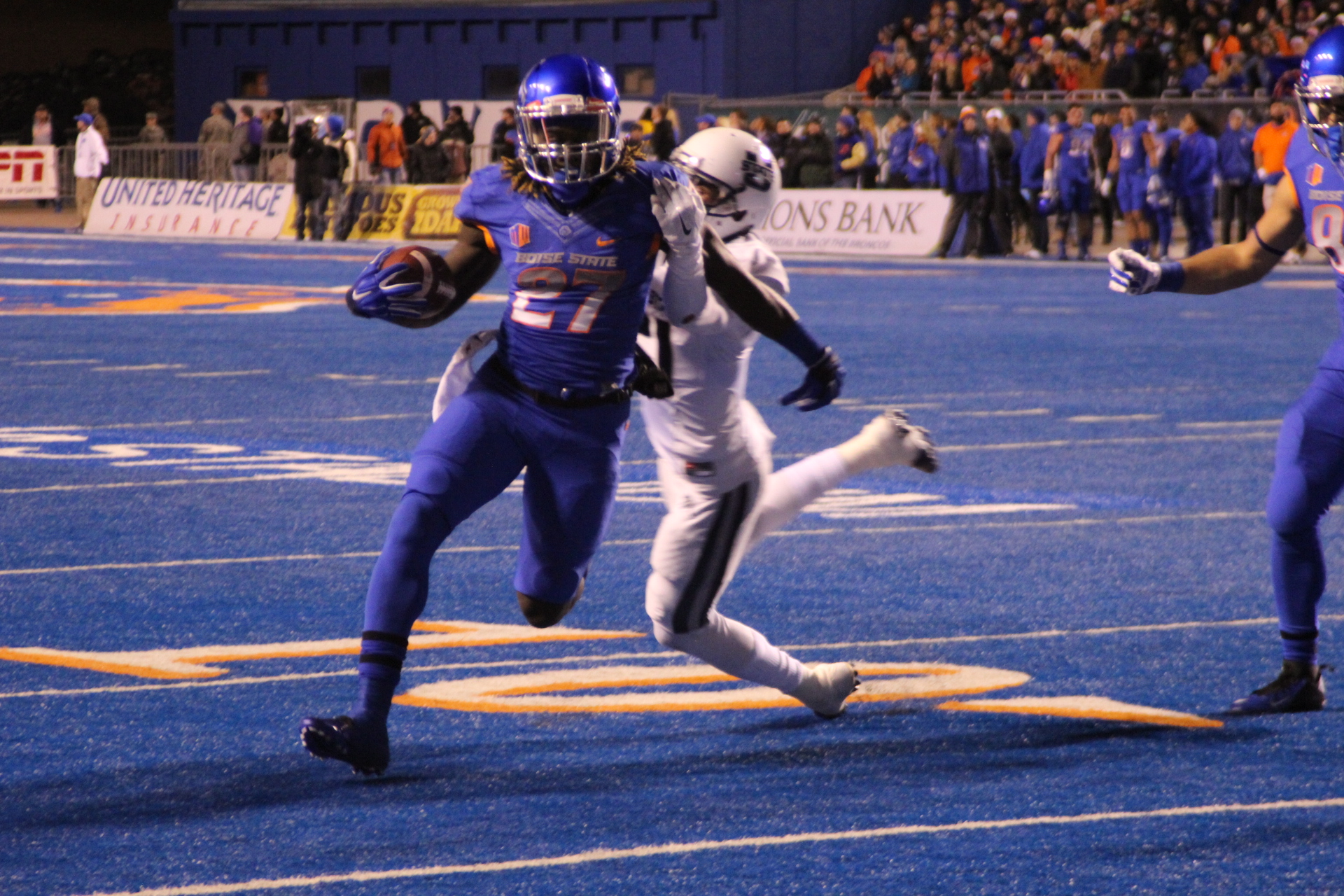 Aggies run over by Broncos